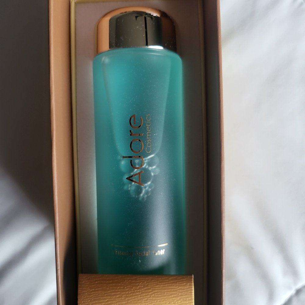 Adore Skincare Toner with Gold Cap